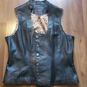 Danier Leather Button Up Vest!